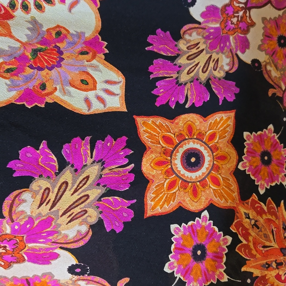 Karen Kane Medallion Floral Midi‎ Skirt Size L Bias Cut - Picture 9 of 15